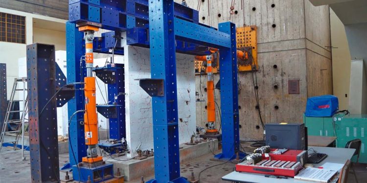 Fortaleciendo estructuras para mitigar riesgos