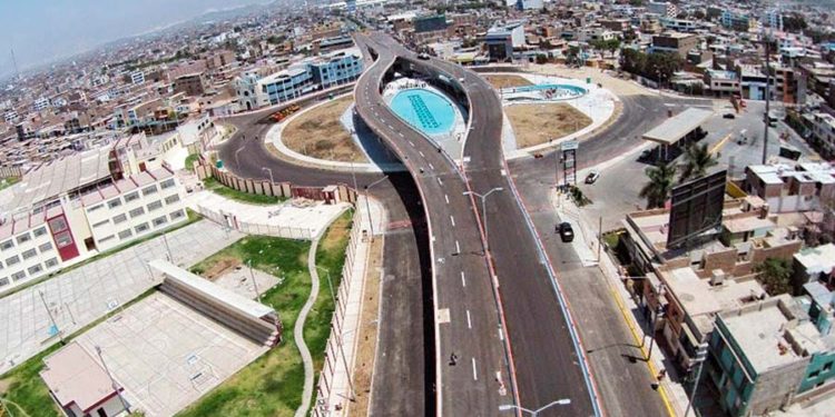 Intercambio vial en el Óvalo Grau – Trujillo: Pasos elevados como solución vial