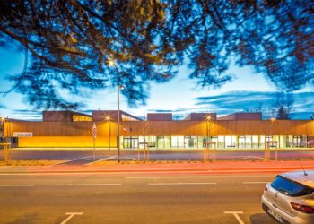 Estructura mixta prefabricada en madera y hormigón