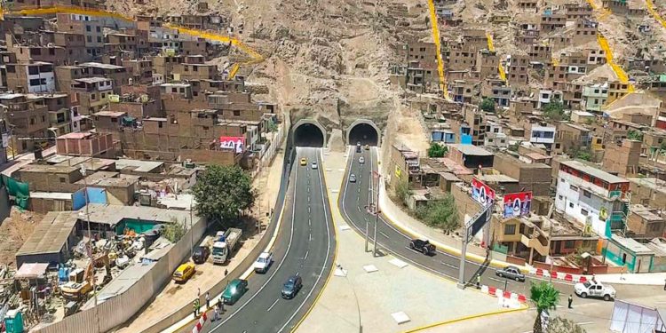 Túneles Santa Rosa y San Martín: Interconectando Lima