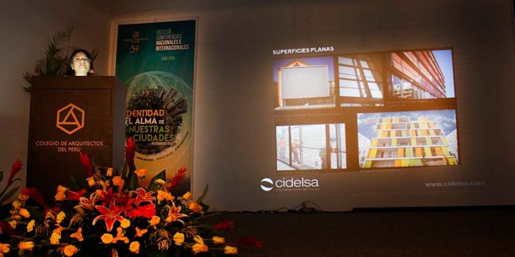 Cidelsa: Innovación en fachadas textiles y tensoestructuras