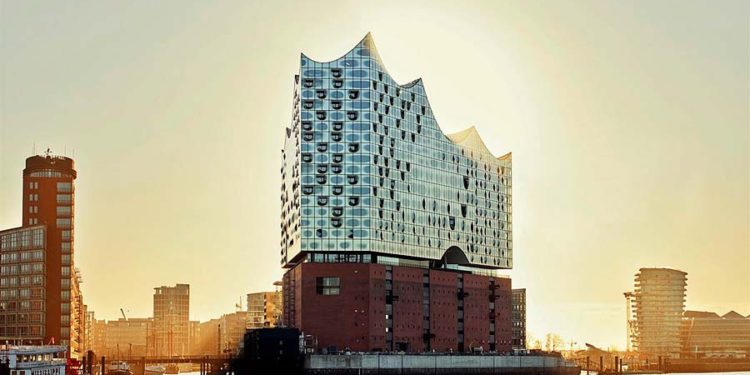 Inauguran La Filarmónica del Elba de Herzog & de Meuron