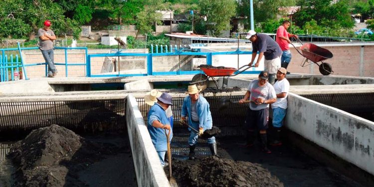 Ministerio de Vivienda promueve uso adecuado de lodos generados en plantas de aguas residuales
