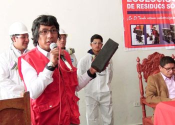 Ladrillos ecológicos fabricados a base de residuos sólidos