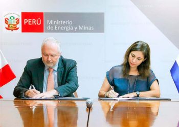Energía limpia: MEM y Centro de Investigación en Energía de los Países Bajos firman acuerdo