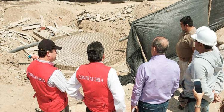 Contraloría alerta sobre obra de saneamiento inconclusa en Trujillo