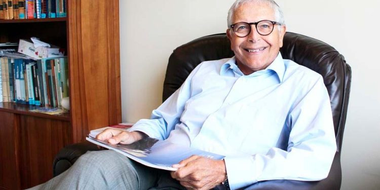 Víctor Lazo: “Un país mide su avance por la cantidad de metal que consume”