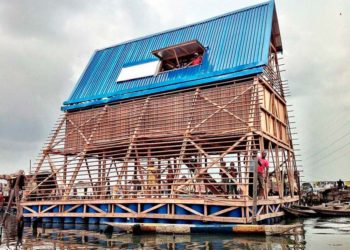 Escuelas flotantes Makoko