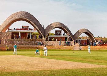 Sombras en el estadio de Cricket de Ruanda