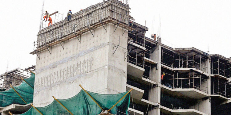 MVCS evalúa reducir área mínima de departamentos para dinamizar ventas