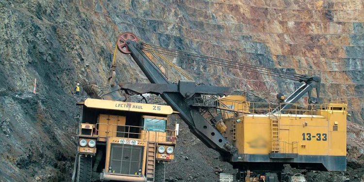 Exportaciones mineras en setiembre totalizaron US$ 2,209 millones