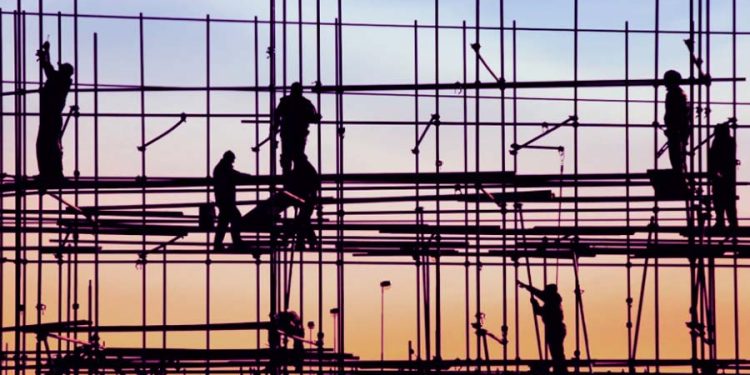 Martillazo a la formalidad