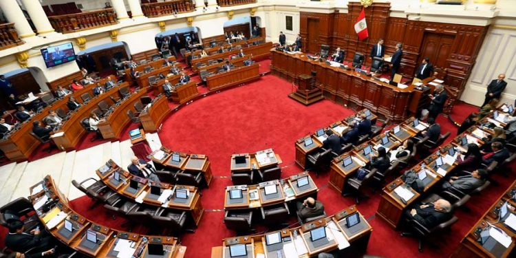 ¿Cambio de Constitución?