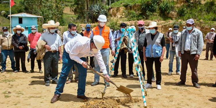 Cajamarca: Transfieren más de S/ 34 millones para obras de agua y saneamiento en 14 localidades de Cutervo