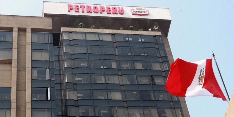 Denuncian obstáculos y amenazas a labor de control en Petroperú