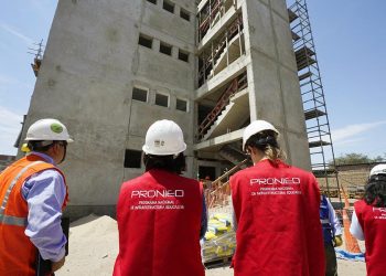 Lanzan licitaciones para reconstruir 38 colegios cuya inversión supera los S/ 194 millones