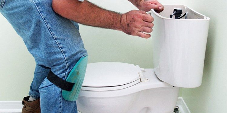 Inodoro malogrado puede provocar el pago adicional de S/ 1,190 en el recibo mensual de agua potable