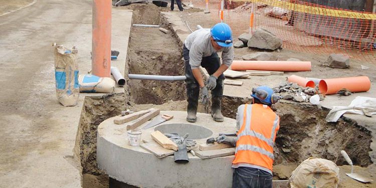 Se ejecutarán 20 proyectos de agua y saneamiento por S/ 983 millones a través de OxI