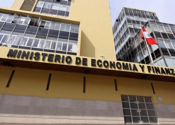 MEF dará paquete para acelerar construcción de viviendas e impulsar reactivación