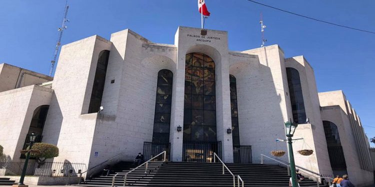 Arequipa: Sentencian a dos dirigentes de construcción civil a 15 años de cárcel