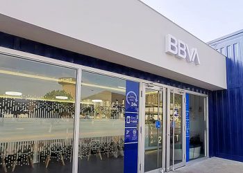 BBVA inaugura su primera oficina financiera de construcción modular sostenible