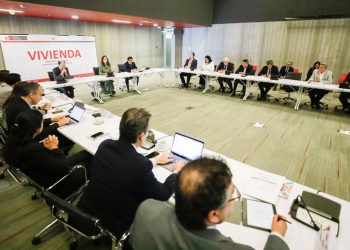 MVCS y Grupo Agua evalúan potenciales líneas de apoyo para agua y saneamiento