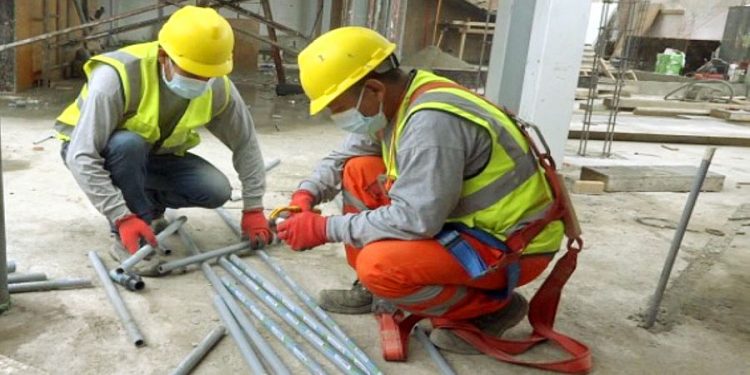 Construcción Civil pide reducir tiempo de aportes para cobertura de salud