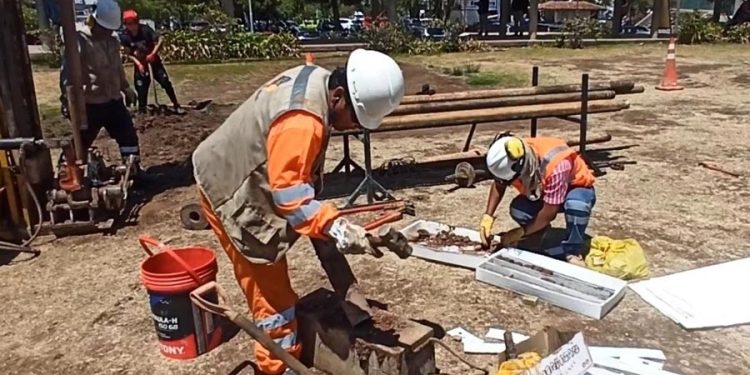 Cusco: Geoxplotec Consultores realiza estudio de suelos en terrenos para el futuro hospital regional