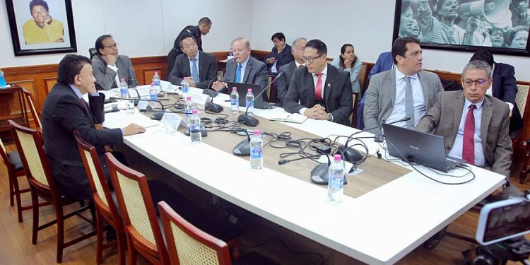 Congresistas piden respetar acuerdos con la población en construcción de megapuerto de Chancay