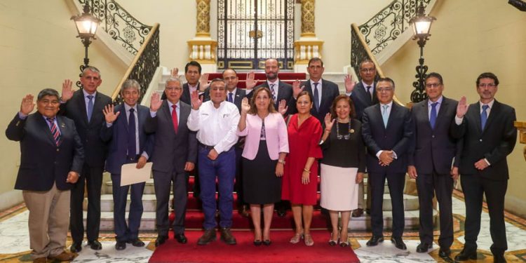 Ejecutivo y gremios de construcción civil dialogan sobre seguridad ciudadana