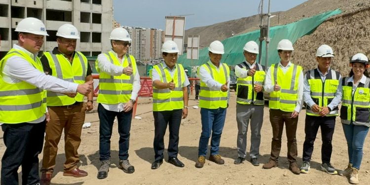 Programa “Construyendo Futuro» capacitará a 300 mil trabajadores de construcción en todo el país