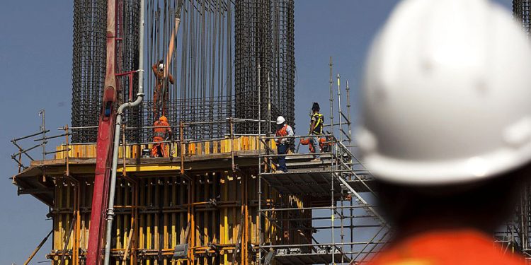 Capeco advierte que proyecto de Ley de Contrataciones Públicas atenta contra la capacidad profesional de ingenieros peruanos