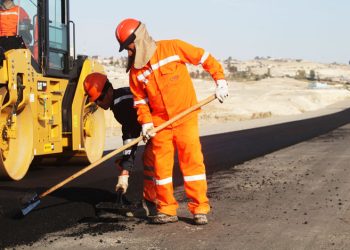 Avance de obras públicas logra que sector construcción crezca 7.1% en julio