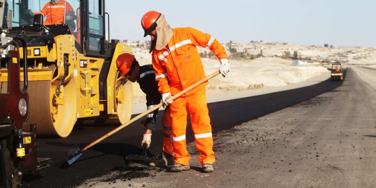 Avance de obras públicas logra que sector construcción crezca 7.1% en julio