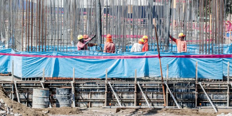 Sector construcción creció 4.86% en octubre