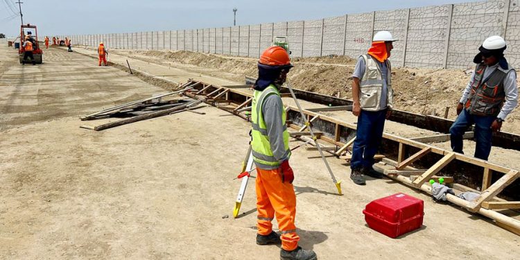 Piura: Advierten retraso y deficiencias en mejoramiento de carretera entre Sullana y Miguel Checa