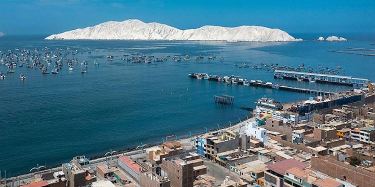 Modernización de cuatro puertos por US$ 580 millones serían a través de APP