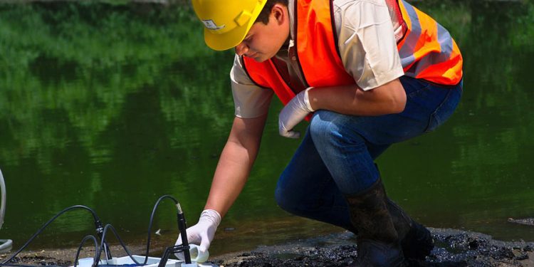 Mediciones in situ de cuerpos de agua con el Multiparámetro 3630 WTW