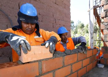 Entregarán 6,698 bonos Techo Propio en 12 regiones valorizados en más de S/ 220 millones