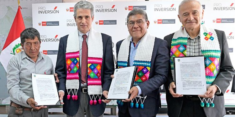 Huancavelica: Minera Kolpa ejecutará proyecto deportivo con inversión de S/ 1.8 millones a través de OxI